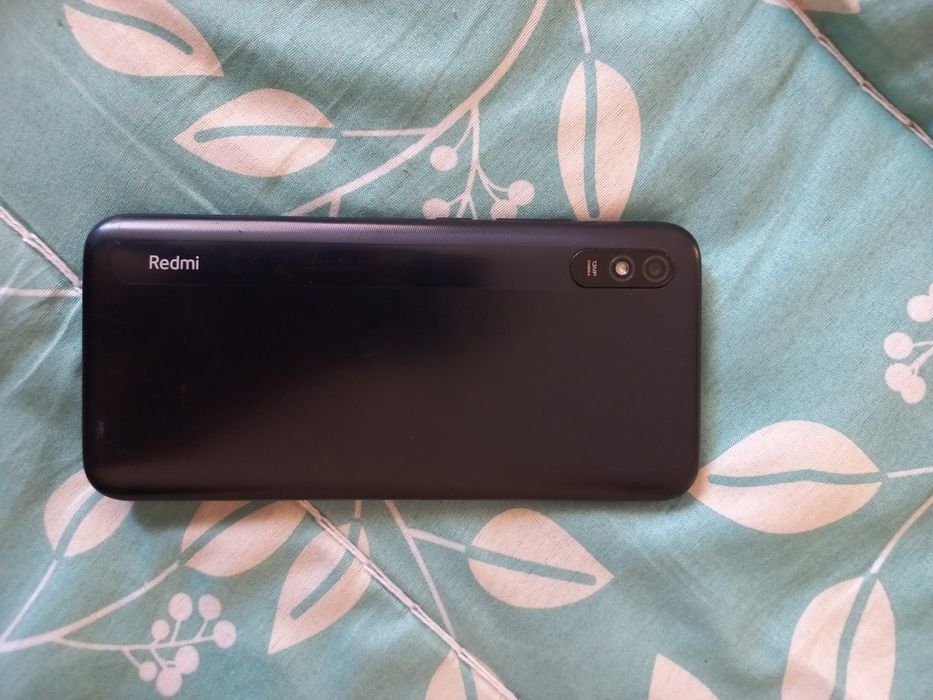 Продам редми 9А  память 32гб