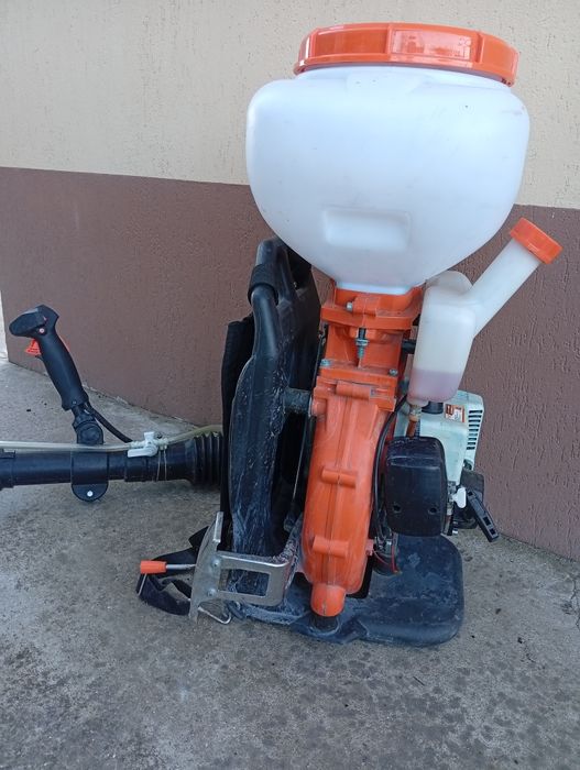 Vând atomizor Ruris A104