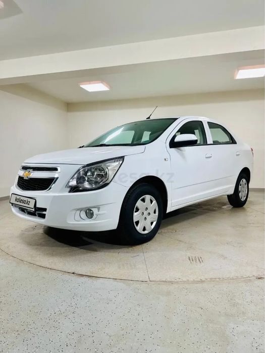 Сдам свежее авто в аренду