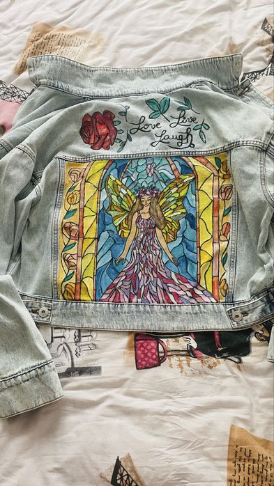 Geaca de blugi pictata manual