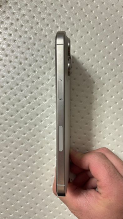 СРОЧНО ПРОДАМ iPhone 15pro max 256 GB