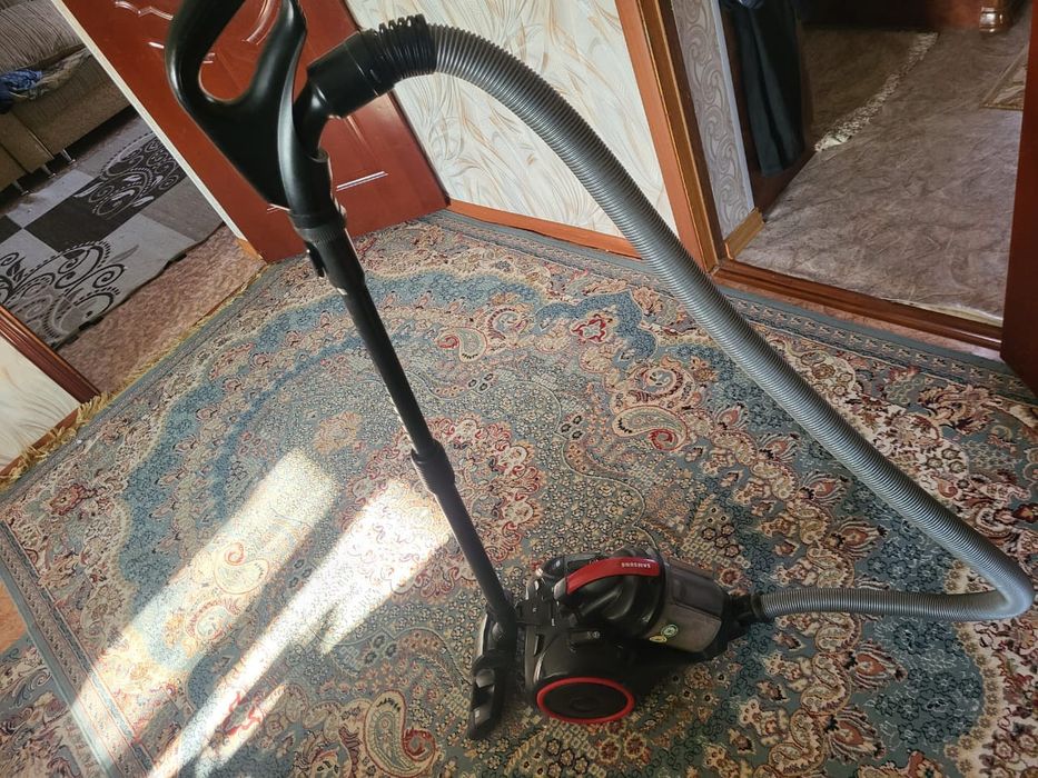 Пылесос samsung в хорошем состоянии