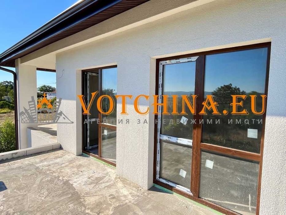 Продава се Къща в с. Александрово, Област Бургас - 195 кв.м за 1077 €/кв.м - Снимка #12