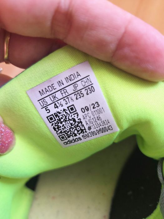 Маратонки Adidas