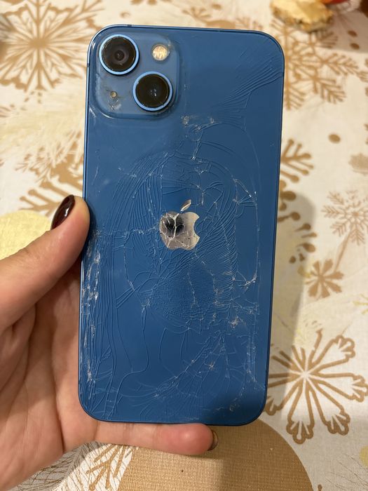 Продам айфон 13 254 гб