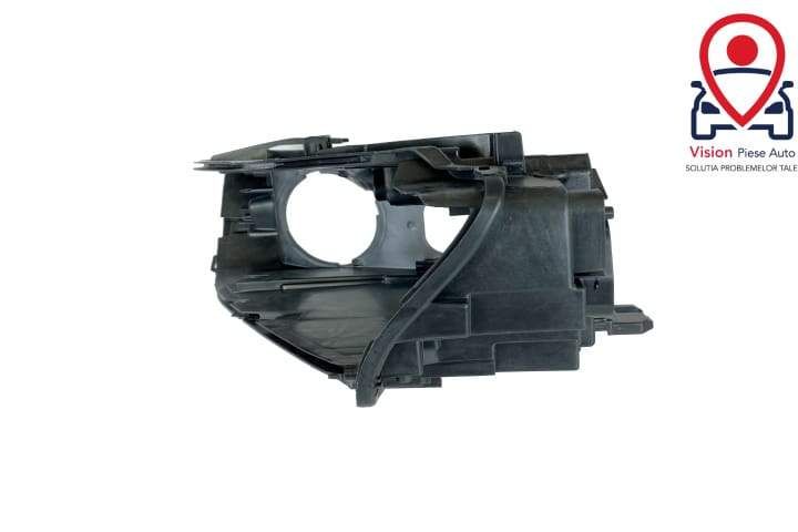 Ляв фар корпус Нов Ксенон Ауди / Audi Q3 8U [фейслифт] Нов ляв фар кор