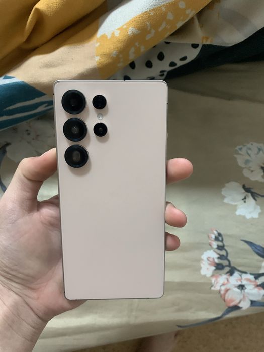 Скмсунг s25ультра в китайской версии