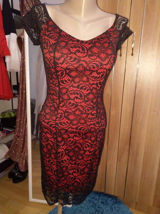 De vânzare rochițe