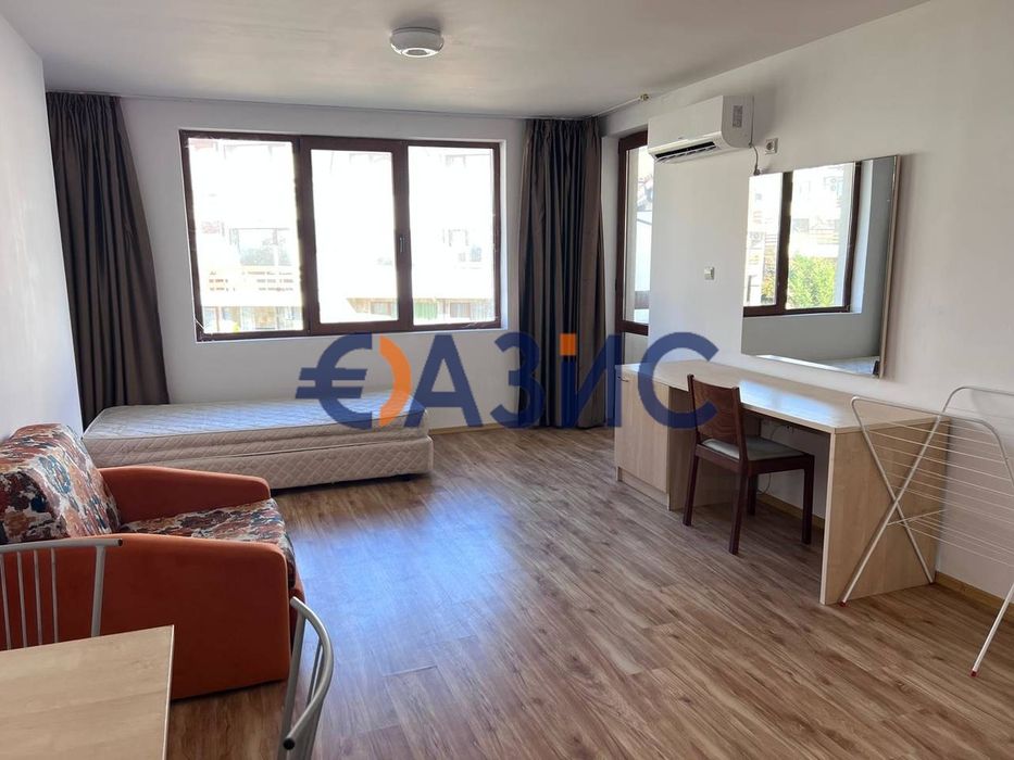 Продава се Двустаен апартамент в к.к. Слънчев бряг - 66 кв.м за 587 €/кв.м - Снимка #3