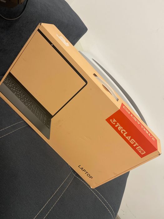 Laptop teclast f16pro