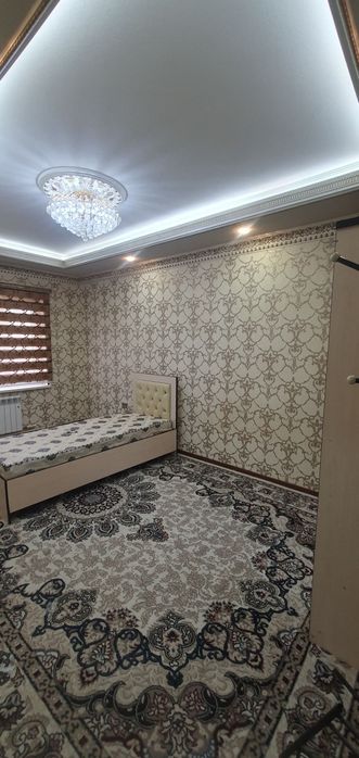 SROCHNA  sotiladi ALGARITIM Bisyor oldida3/4/5