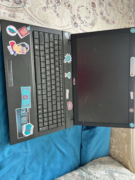 Ноутбук Asus