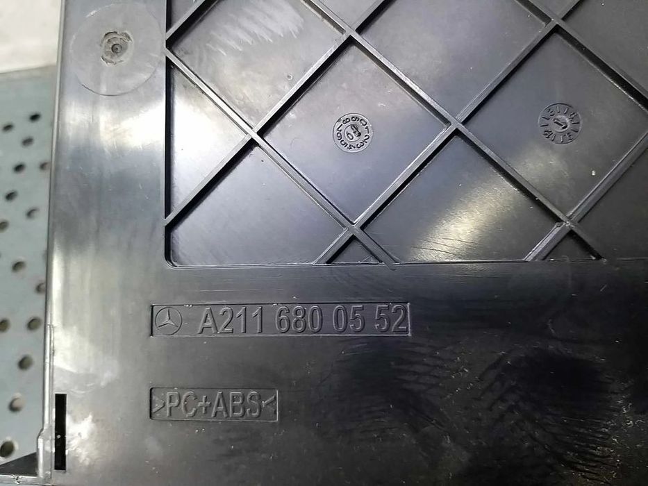 Consola butoane mercedes e class w211 a2116800552