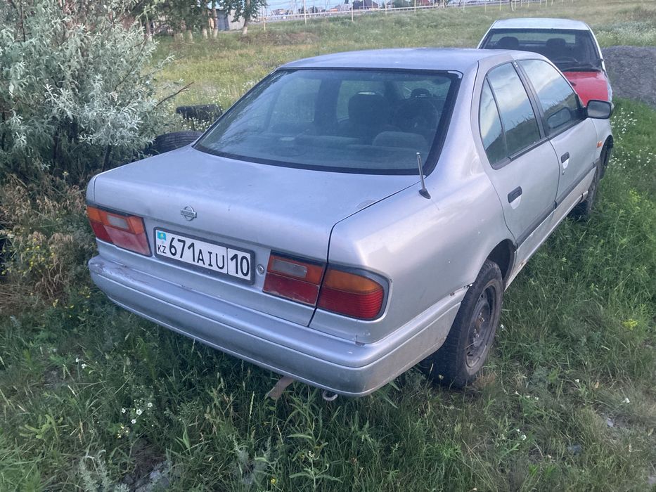 Ниссан примера р10