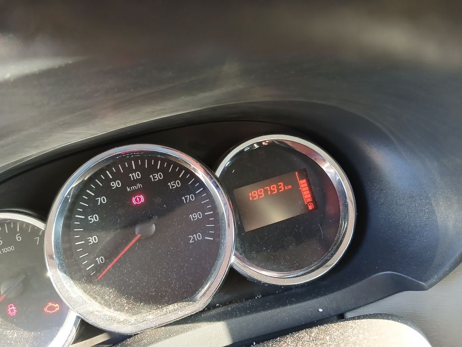 Dacia Docker 1.6mpi (GPL)