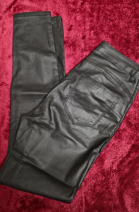 Jeans/colanți  damă