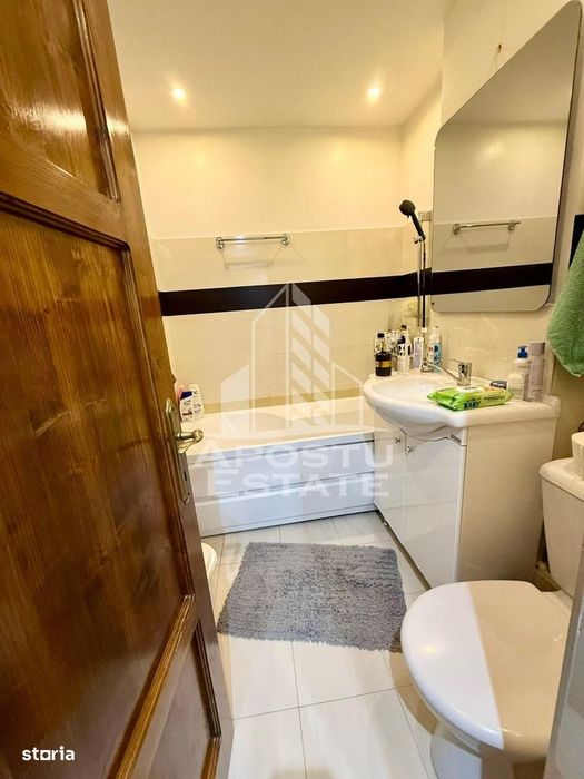 Apartament 3 camere de vanzare, Boxa, Zona Lipovei, Timisoara