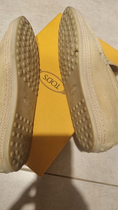 Loefersi Tod's dama