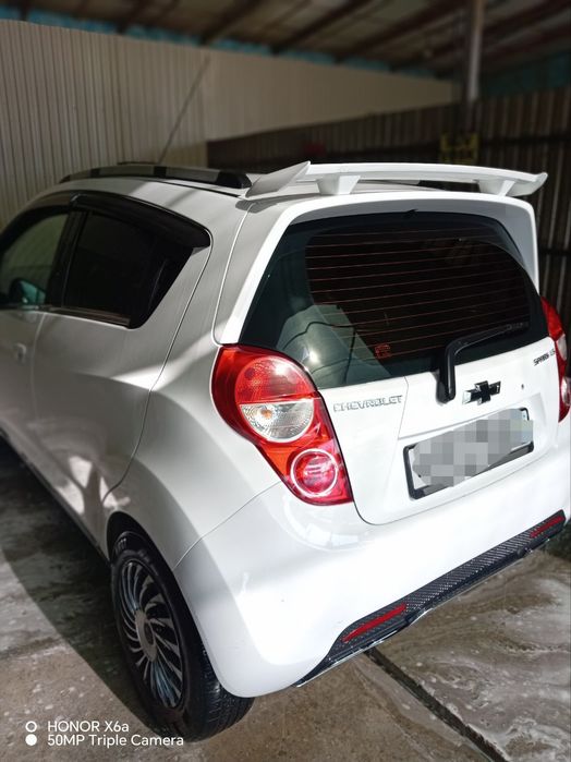 Chevrolet Spark sotiladi