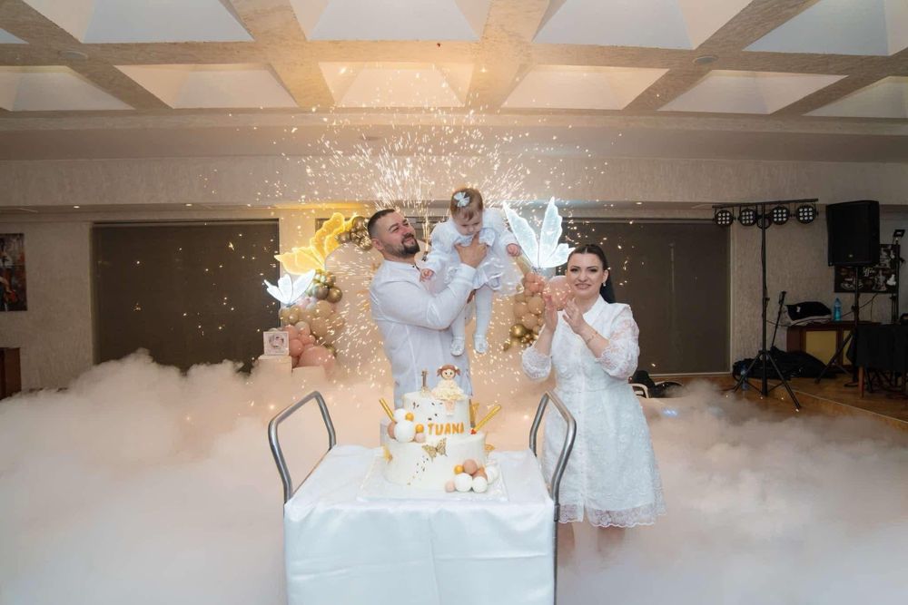 Танц на облаците,Огнено Цвете,Експлодиращи балони,Сценични фонтани