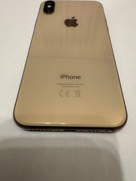 iPhone  XS Gold / 64 gb / перфектен