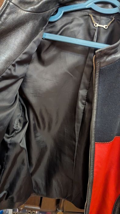 Продам женскую кожа+шерсть-куртку