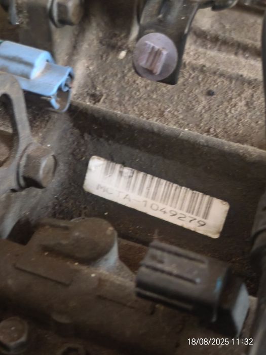 Cutie automata Honda  MCTA