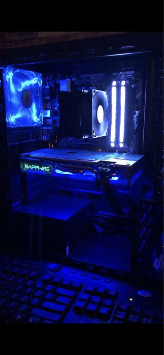 Memorie DDR4 Corsair Vengeance RGB PRO 16GB