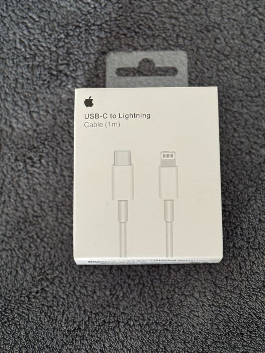 Продавам зарядно и кабел за Iphone type C-type C