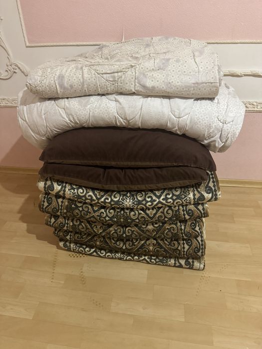 Көрпе, көпшік, жамылғы сатылады