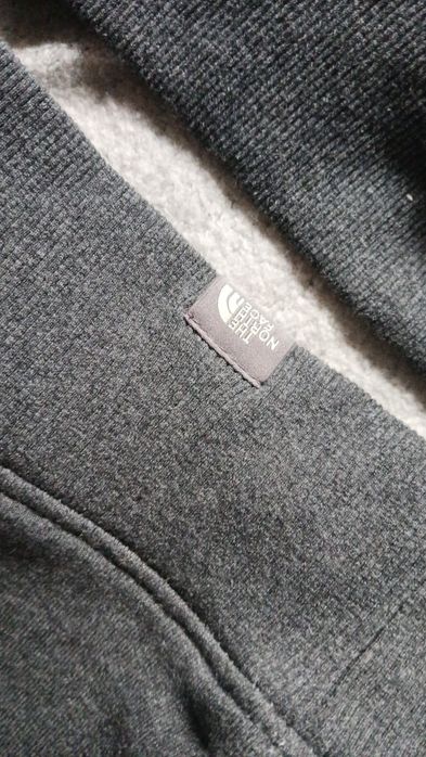 The North Face суитчер