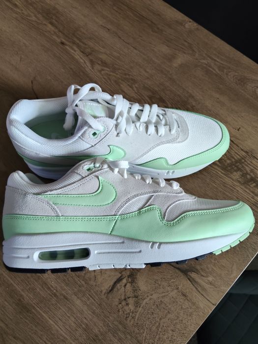 Nike Air max 44.5,чисто нови
