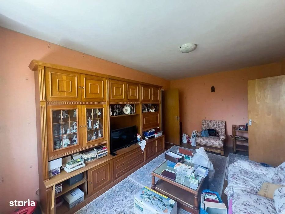 Apartament 2 Camere Dristor Metrou Necesita Renovare DisponibilImediat — fotografia 2