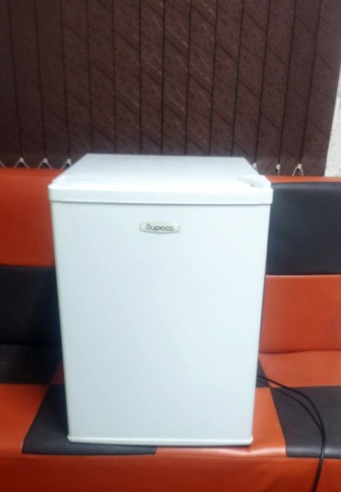 Продам холодильник 65 см высотой