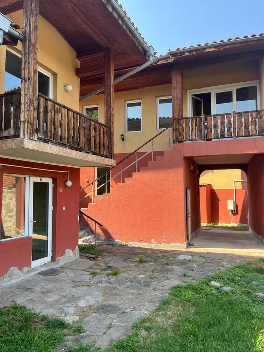 Продава се Хотел в Троян - 1240 кв.м за 231 €/кв.м - Снимка #6