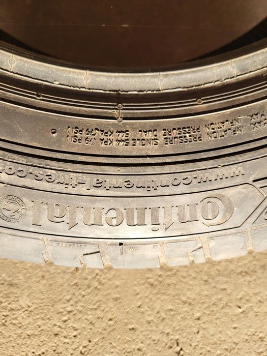 2 anvelope 205 65 R 16C Continental Vara