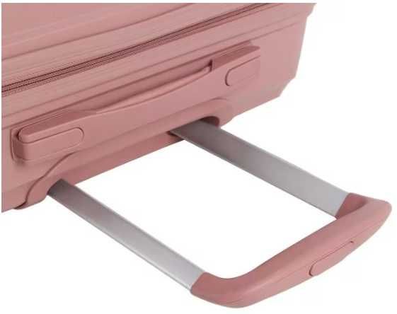 Нови куфари, с 4 колелца,  - различни цветове и размери