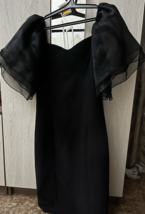 Платья вечерная