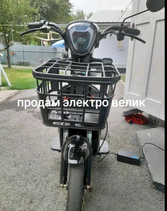 Электроскутер SK8 почти новый