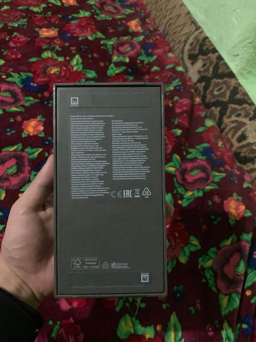 Самсунг s25FE 8/128