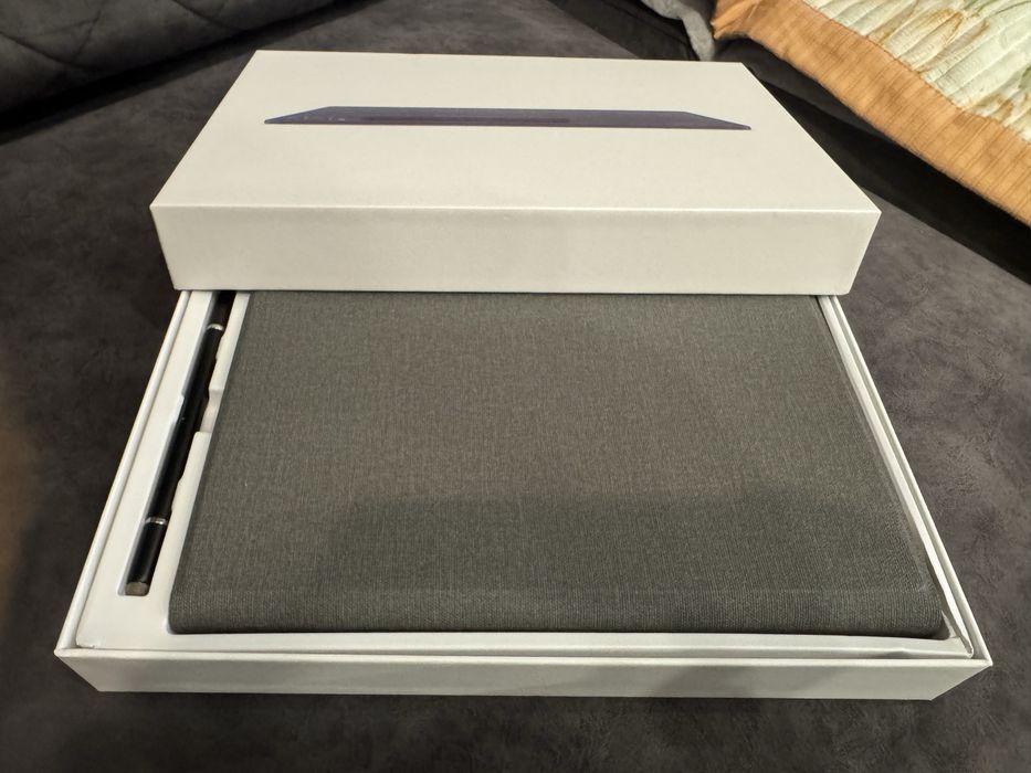 Планшет Galaxy Tab9