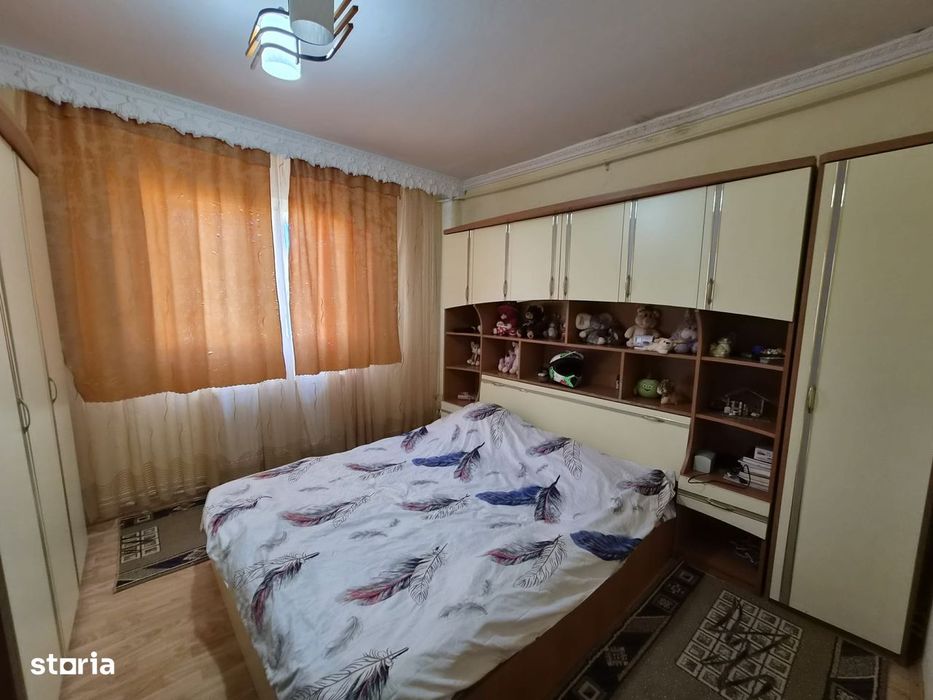 Decomandat 2  camere  langa PTTR