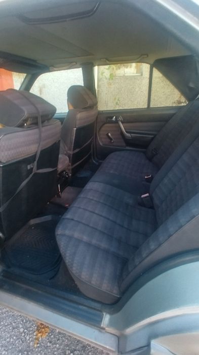 Мерцедес 190Е 2000куб.122к.с.