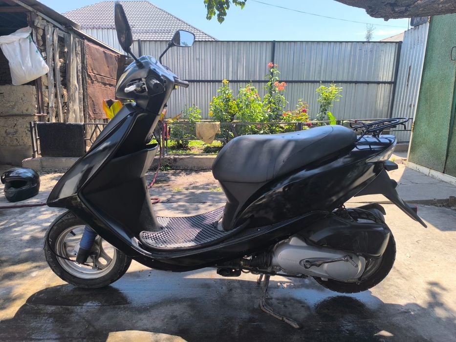 Продаю мопед "Honda dio AF62"