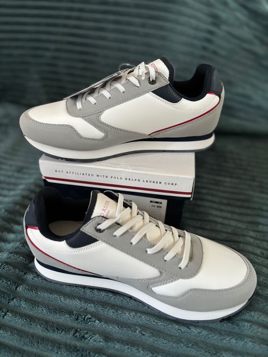 НОВИ !! Дамски маратонки U.S. POLO ASSN. Размер 38. Не са носени