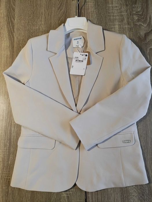 Mayoral 10 години