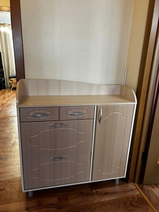 Тумбочка для обуви