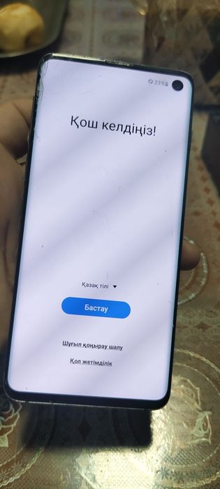 Продам S10  смартфон