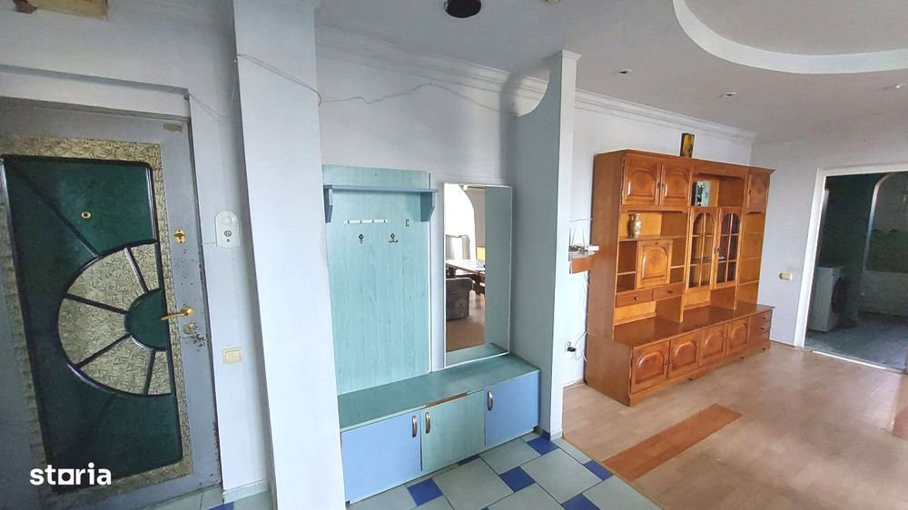 Apartament 3 camere decomandate zona Terezian