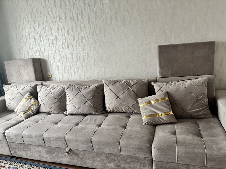 Продается диван в хорошем состояение